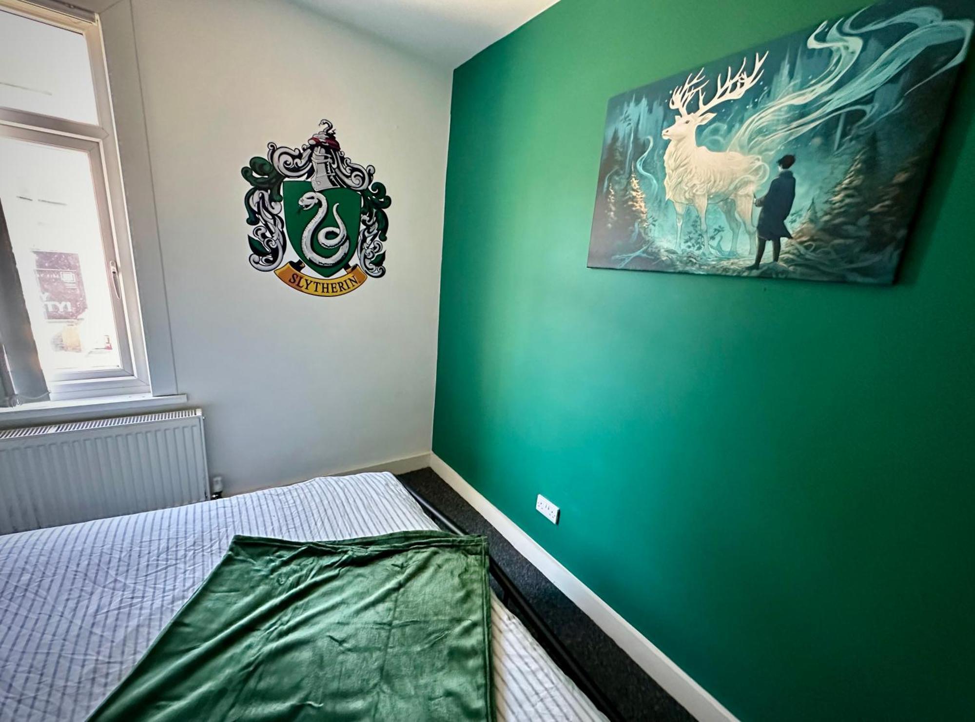 Wizards Corner Spacious 3 Bed Near Watford Junction Ngoại thất bức ảnh