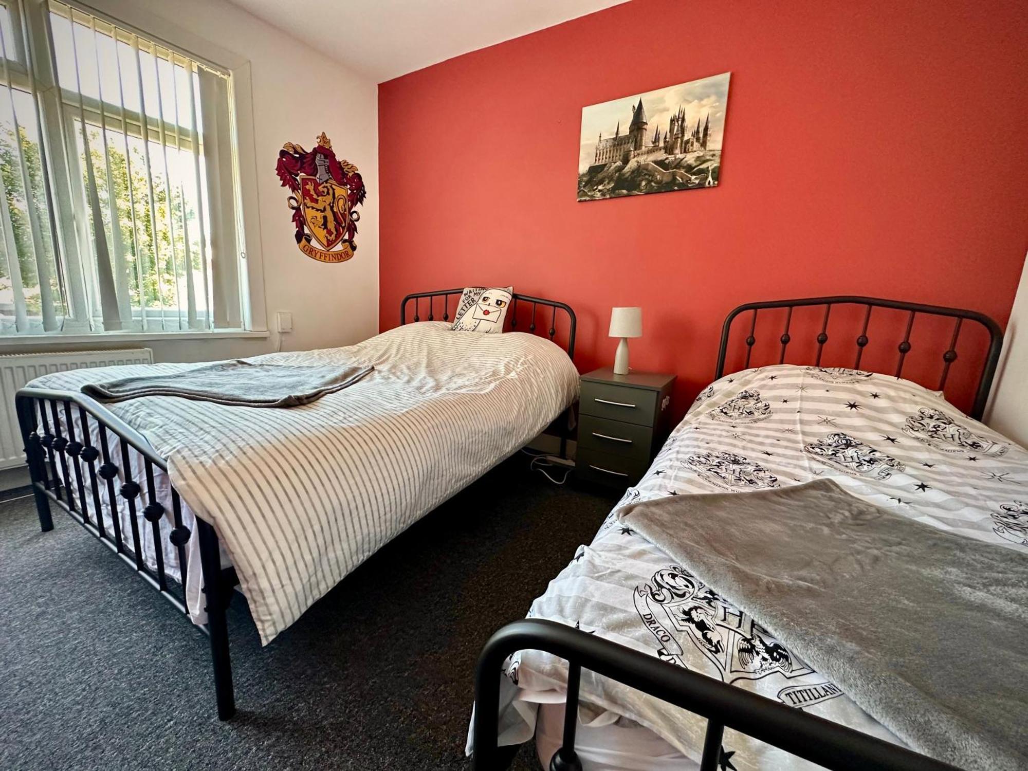 Wizards Corner Spacious 3 Bed Near Watford Junction Ngoại thất bức ảnh